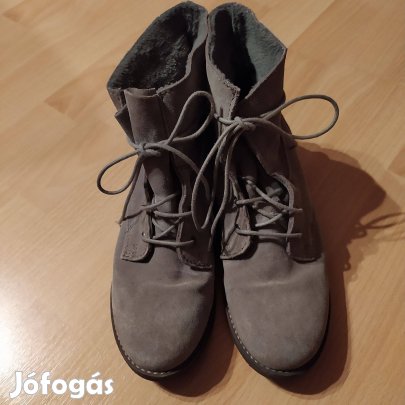 S.Oliver bélelt női csizma 40
