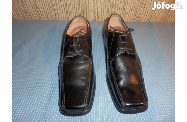 S.Sunny fekete férfi bőrcipő (42-es méret) új állapotban