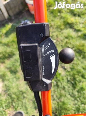 Sabo fűnyíró, Briggs motoros