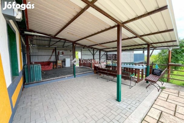 Ságvári eladó 33 nm-es ház