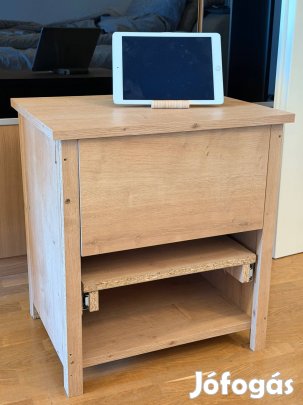 Saját készítésű éjjeli szekrény