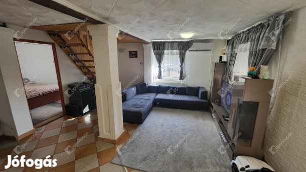 Sajólád csendes utcájában szép állapotú 90 m2-es családi ház eladó!