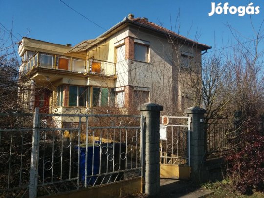 Sajónémeti, Szabadság utca, 120 m2-es, családi ház, 3+2 szobás