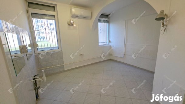 Sajószentpéter csendes utcájában 1 szobás földszinti lakás eladó