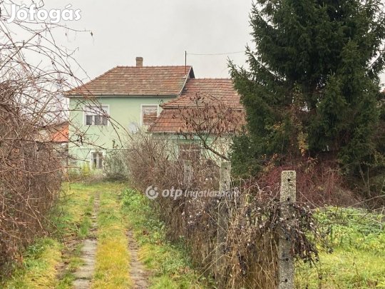 Sajószentpéteri 100 nm-es ház eladó