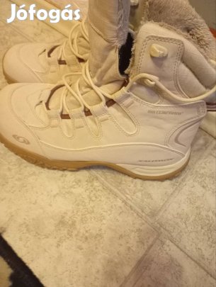 Salamon bakancs eladó