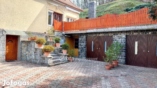 Salgótarjáni eladó 134 nm-es ház