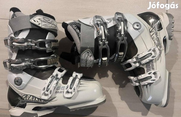 Salomon Divine RS 880 W 10 női síbakancs 23.5/278