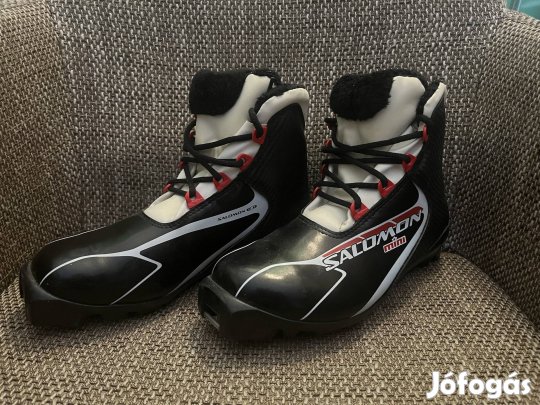 Salomon Mini Sífutó cipő 37-os méretű 