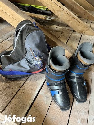 Salomon sícipő tartózsákkal együtt eladó
