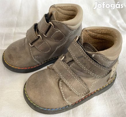 Salus béleletlen félmagasszárú fiú, kisfiú bőr cipő - 21-es méret