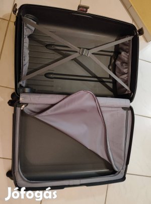 Samsonite bőrönd 4 kerekes, keményfalú, nagyon jó állapotban