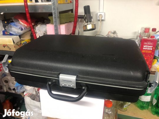 Samsonite bőrönd