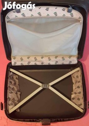 Samsonite műanyag bőrönd