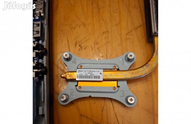 Samsung 15.6" NP300E5C-A02HU eredeti CPU hűtőborda