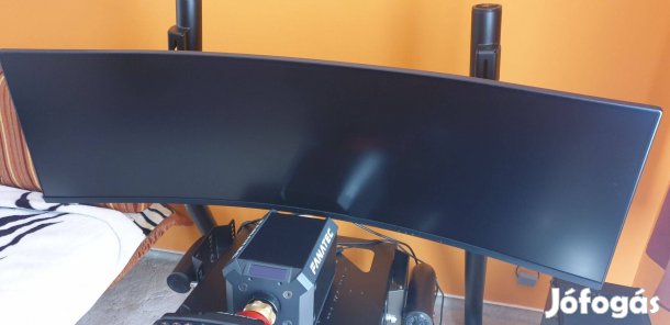 Samsung 32:9 ívelt gamer monitor
