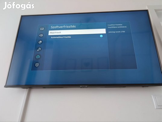 Samsung 43" (108 cm) 4K Ultra HD Smart LED TV - UE43TU7172 - Hibátlan