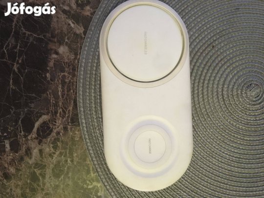 Samsung EP-P5200 dupla gyorstöltőpad telefonhoz,órához