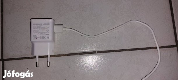 Samsung EP-TA200 típusú hálózati gyorstöltő adapter