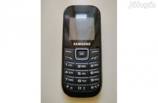 Samsung GT-E1200I kártyafüggetlen retro mobiltelefon, hibás