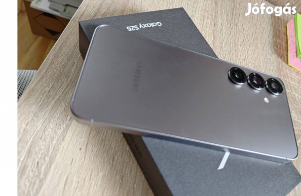 Samsung Galaxy S25 128GB Silver - megkímélt - Csere is lehet