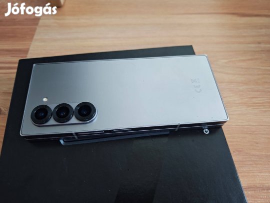 Samsung Galaxy Z Fold6 512GB - Silver - Vadiúj állapot -Csere is lehet