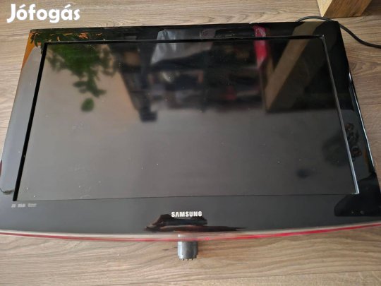 Samsung LE 32B450C4W LED TV