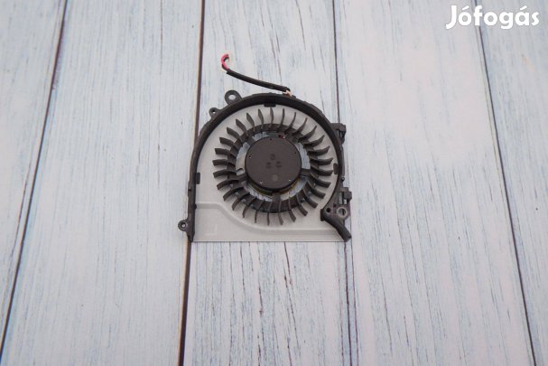 Samsung NP700Z5C laptop hűtő ventilátor BA31-00116A