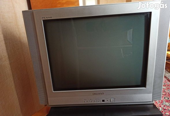 Samsung Plano tv, hagyományos tévé