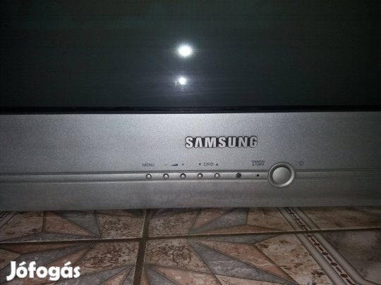 Samsung Síkképernyős TV 62 cm