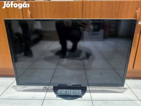 Samsung UE32F4000AW 32''/80cm HD Újszerű LED TV Garival !