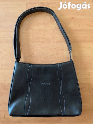 Sanchez fekete retikül válltáska