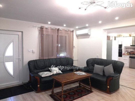 Sándorfalva, kitűnő fekvésű 5 szobás családi ház