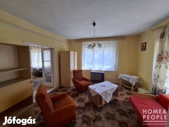 Sándorfalván frekventált helyen családi ház eladó! - Sándorfalva