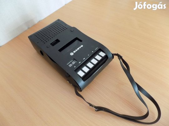 Sanyo M2522EH hordozható kazettás magnó / Gyűjtői állapot