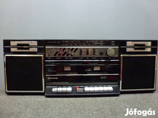 Sanyo MW-211 LO sztereó rádiós magnó