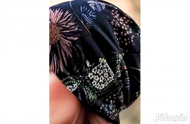 Sapka Többféleképpen hordható, új