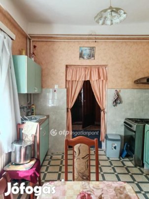 Sárándi 60 nm-es ház eladó