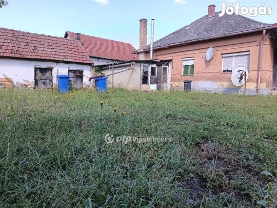 Sárándi eladó 60 nm-es ház