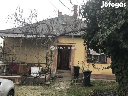 Sárbogárdi eladó 100 nm-es ház