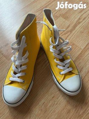 Sárga Converse jellegű sportcipő / tornacipő 39