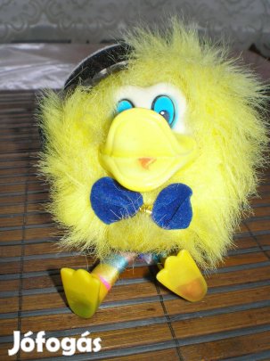 Sárga gombóc egy jópofa kacsa figura nem mai darab
