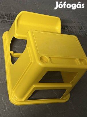 Sárga műanyag kisgyermek asztal+ szék