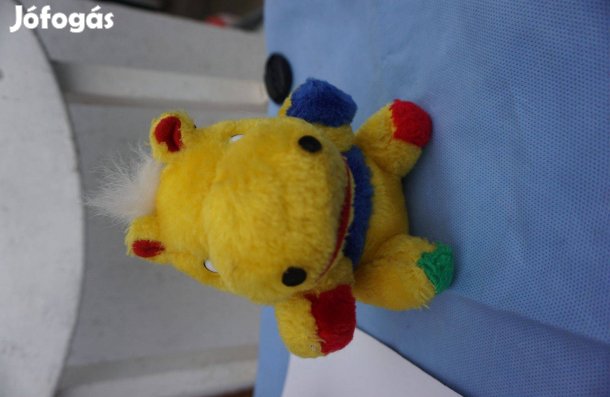 Sárga plüss viziló eladó