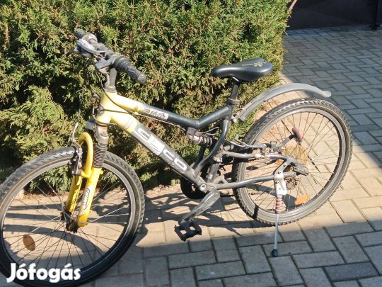 Sárga váltós bicikli