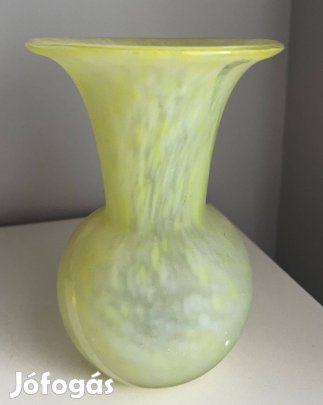 Sárga váza kiváló állapotban