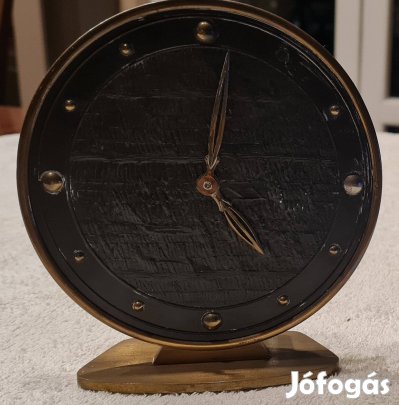 Sárgaréz asztali óra