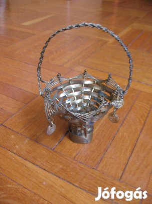 Sárgaréz kosárka, hibás