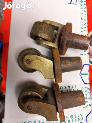 Sárgaréz zongora görgő, zongoraláb görgő 3 db