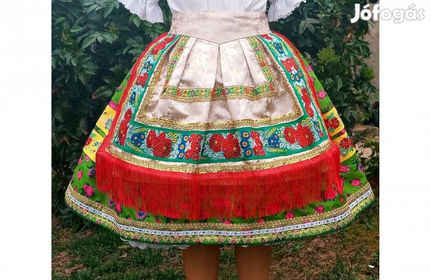 Sárközi szoknya köténnyel kislányoknak, népviselet